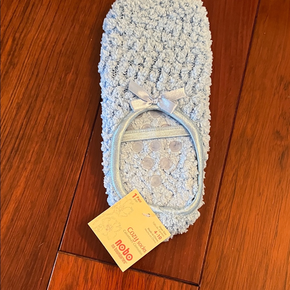 No Boundaries Light Blue Cozy Plush Women's Slippers